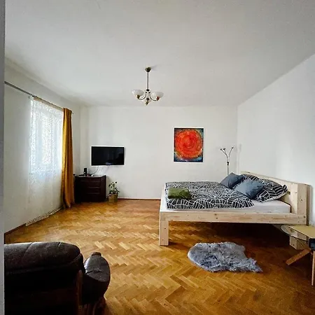 U Areny Apartment